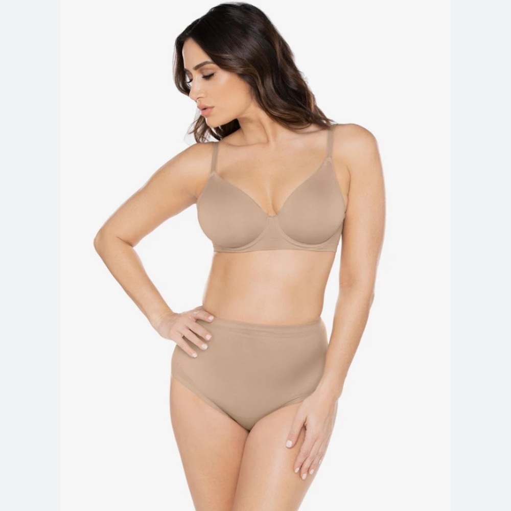 Miraclesuit NWT Flexible Fit Extra Firm Tummy Control Slimming Shape Wear Small